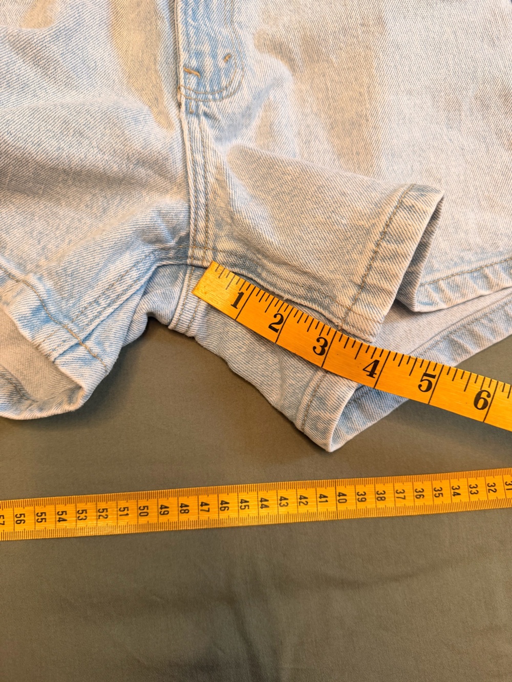 Abercrombie & Fitch Light Wash Denim Shorts - Picture 3 of 8